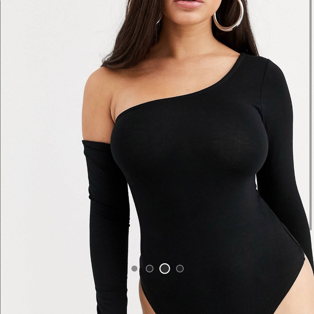 Bodysuit with one shoulder